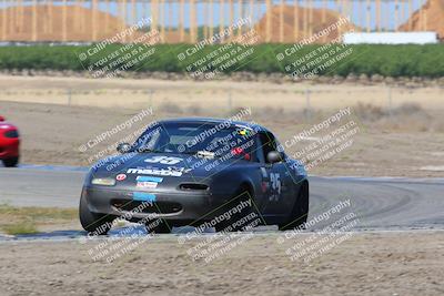 media/Apr-30-2022-CalClub SCCA (Sat) [[98b58ad398]]/Group 5/Race (Outside Grapevine)/